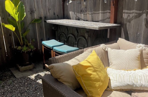 Seabright House | Beautiful Beach Bungalow in Santa Cruz