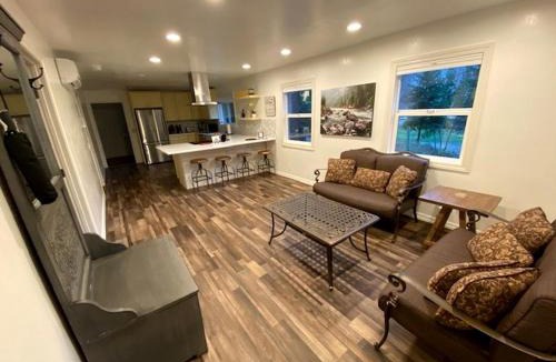 Big Bar House | Beautiful Blue Cabin Nestled on a Hill with Beautiful Mountain Views for a Relaxing Getaway by the Trinity River in California