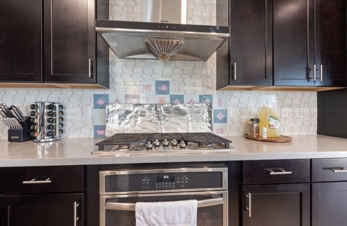 Elk Grove House | Beautiful House with a park behind it and a five-minute walk to the casino.