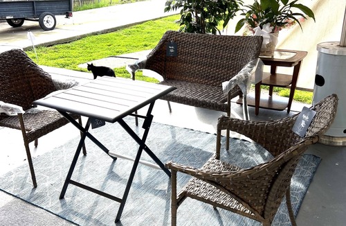 Stockton Condo | Beautifully remodeled 2bdrm and 1ba duplex in a family oriented neighborhood.