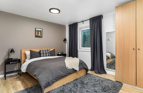 Maple Leaf House | BEST OF MAPLE LEAF! Brand New Home Tastefully Decorated