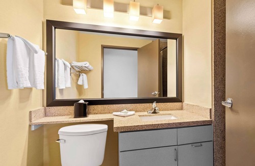 Indio Hotel | Best Western Date Tree Hotel