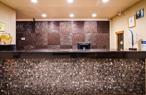 Nut Tree Hotel | Best Western Heritage Inn