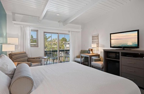 Oak Park Hotel | Best Western Plus Santa Barbara