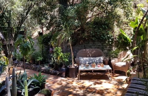 Beverly Glen Apartment | beverly glen canyon retreat