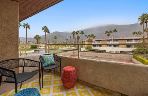 Downtown Palm Springs Apartment | Biarritz-Top floor 1BR with Views, Pool & Spa, Walk to Downtown