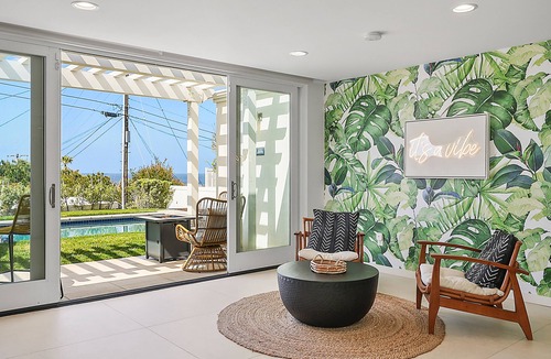 La Jolla House | Birdrock Paradise with Private Pool/Spa, AC, fast WiFi & Yard