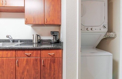Shoreline West Apartment | Blueground | Shoreline West, view, nr Shoreline Park