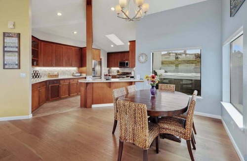 Bodega Bay House | Bodega Harbour Ocean-View Hot Tub Retreat