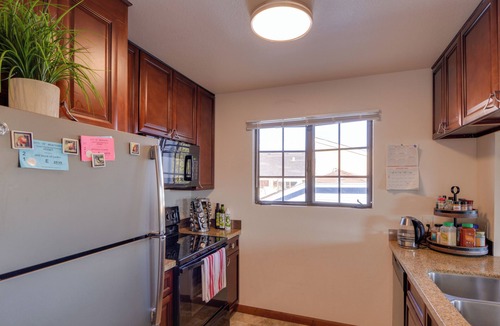 Downtown Monterey Apartment | Breezy & Central Monterey Apt with Bay View!