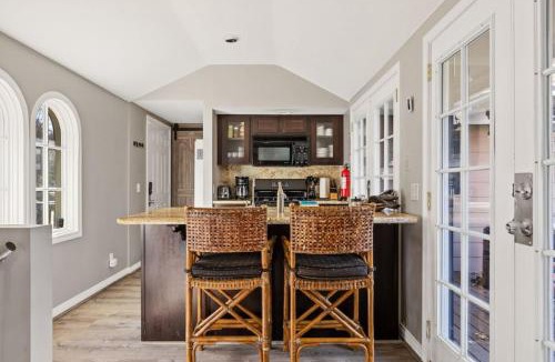 Green Valley Lake House | Bright Oak Cabin by Rather Be Properties