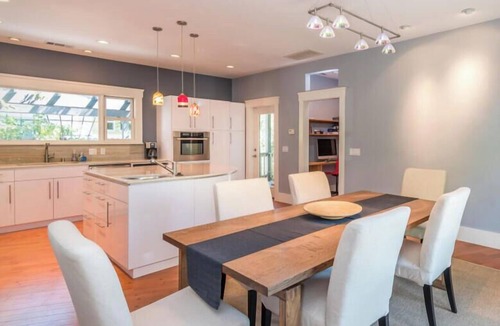 Paso Robles House | Bungalow on Vine-Delightful Home in Perfect Downtown Location!