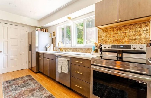 Felton Cabin | Cabin in the Redwoods - Close to Hiking & Beaches w/Hot Tub and Game Room