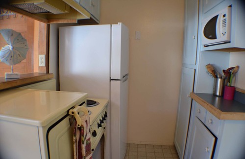 Capitola House | Capitola Village Beach Cottage Living!