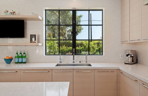 Hedgerow House | Casa de Calma: Stunning Montecito retreat with 4 beds, 4.5 baths, and private pool.