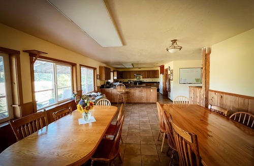 Sedro-Woolley Cabin | Cedar Springs Lodge & Retreat Center - Event Venue for Group Gatherings