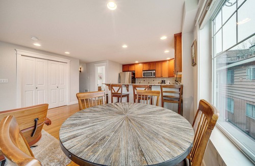 Eastlake House | Central to Everything! Prime Seattle Townhome