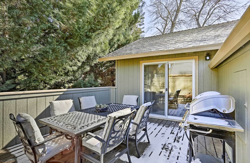 Mount Shasta House | Centrally Located Mt Shasta Home w/Deck!