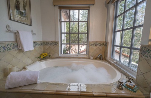 Oakhurst Hotel | Château du Sureau