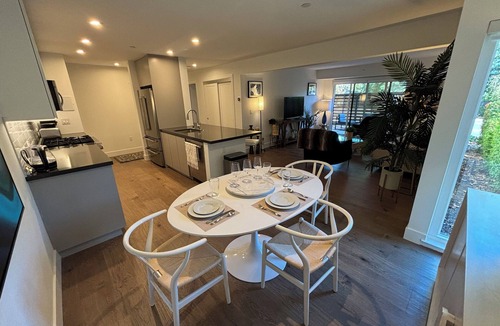 Sharon Heights Apartment | Charming 2-bedroom apartment in serene Menlo Park with WiFi, AC