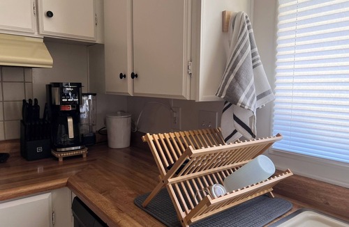Coulterville House | Charming 2-bedroom home in Coulterville Dog friendly!