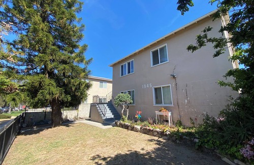 Pico Apartment | Charming 2-bedroom apartment near Venice, SMC
