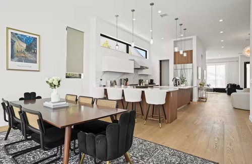 Mar Vista House | Charming 3-bedroom house in wonderful Los Angeles with WiFi, AC