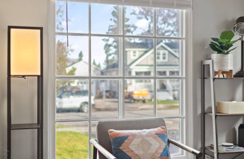 Rockwood House | Charming and Cozy Home, Walk to Manito Park