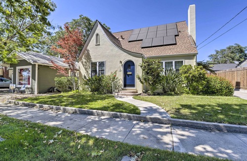 Antioch House | Charming Antioch Home w/Private Yard + Grill