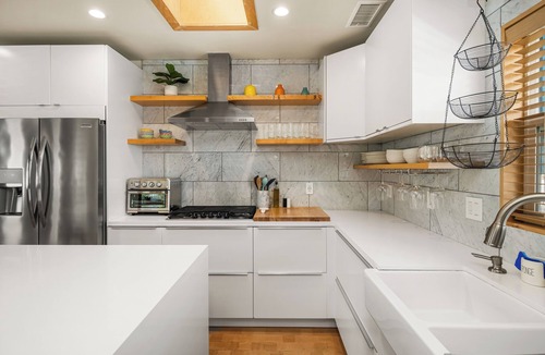 Belmont Shore House | Charming, bright by the beach!