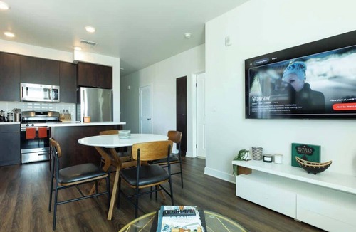 Glendale Apartment | Charming, Peaceful Apartment Retreat in Griffith