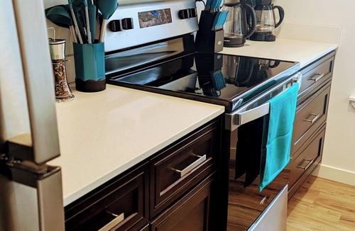 Ellensburg House | Charming townhome next to park, trails, close to downtown, discounts for month+