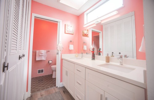Westlake House | Cheerful 4-bedroom home nearby beach