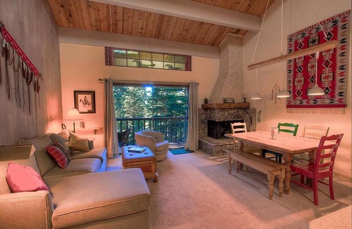 Kings Beach House | Cheyennes Place by Lake Tahoe Accommodations