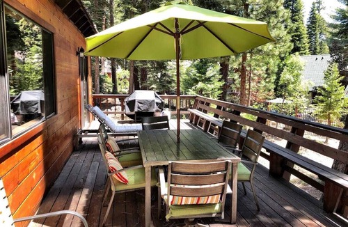 Carnelian Bay Cottage | Classic Tahoe Cottage - 1/2 Mile to Beach, Dogs Ok