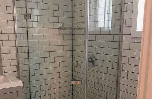 Encino House | Clean & Bright 1Bd/1Bth+Loft Charming Guest House