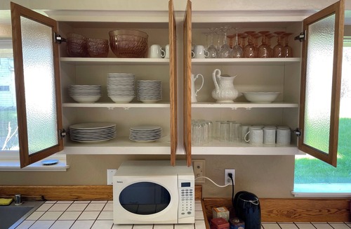 Scotia House | Comfortable home near the Avenue of the Giants with large pond on the Eel River.