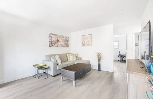 Sunnyvale West Apartment | Comfy 2BR Apt w/AC/Washer/Dryer/EV - in Sunnyvale
