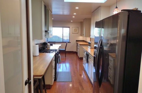 Walnut Creek House | Conveniently Located Walnut Creek House 3 Br, 2 Ba w/Large Private Backyard