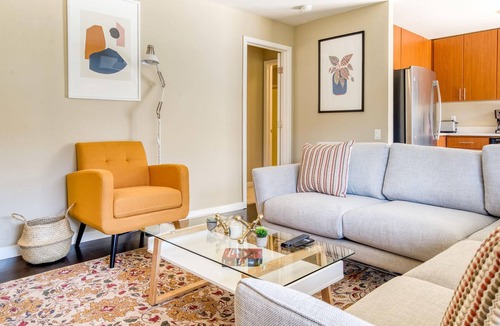 Sunnyvale West Apartment | Conveniently Located 1BR in Sunnyvale