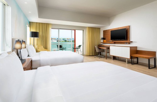 Downtown Hotel | Courtyard by Marriott Santa Monica
