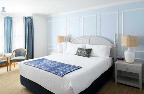 Cow Hollow Hotel | Coventry Motor Inn