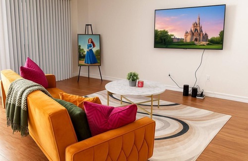 Marina Peninsula Apartment | Cozy 1-bedroom apartment in delightful Marina del Rey