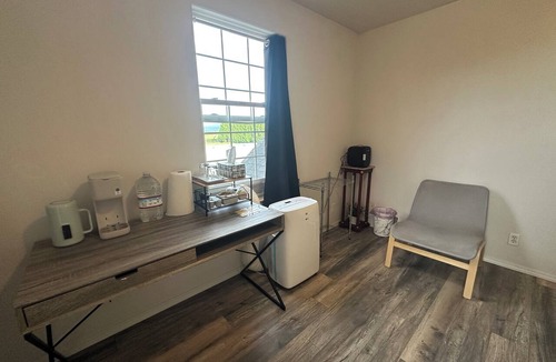 Whatcom County House | Cozy 1-bedroom/bath private entrance in peaceful Lynden with AC Mountain View
