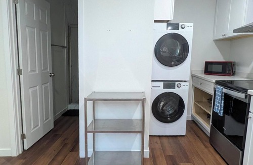 Temple City House | Cozy 2-bedroom house in marvelous San Gabriel Valley with AC