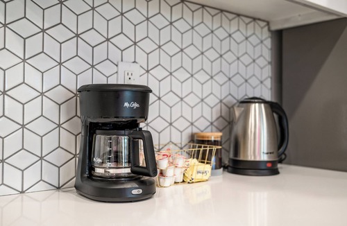 Placentia Apartment | Cozy 3BR Apartment Near Disney + Arcade