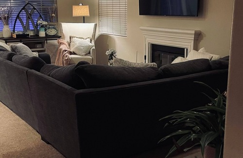 Oxnard Dunes House | Cozy bedroom within a beach house in lovely Oxnard