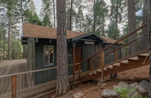 Arnold Cabin | Cozy Cabin in Arnold - Blue Lake Springs