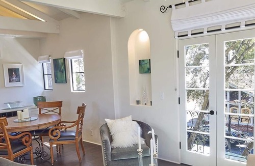 Golden Rectangle Apartment | Cozy Carmel Splendor