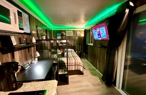 Arrowhead Farms Cabin | Cozy Container in Devore Heights, California, for Glamping Getaways on Route 66